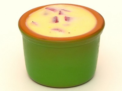 Семифреддо с клубникой и фисташками