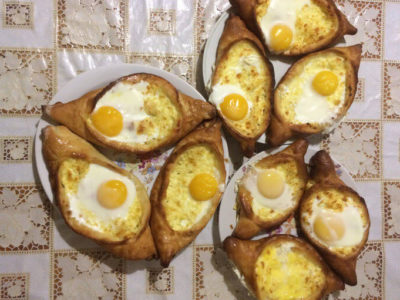 Хачапури по-аджарски