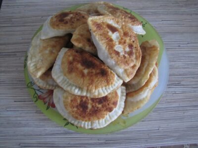 Чебуреки по-домашнему